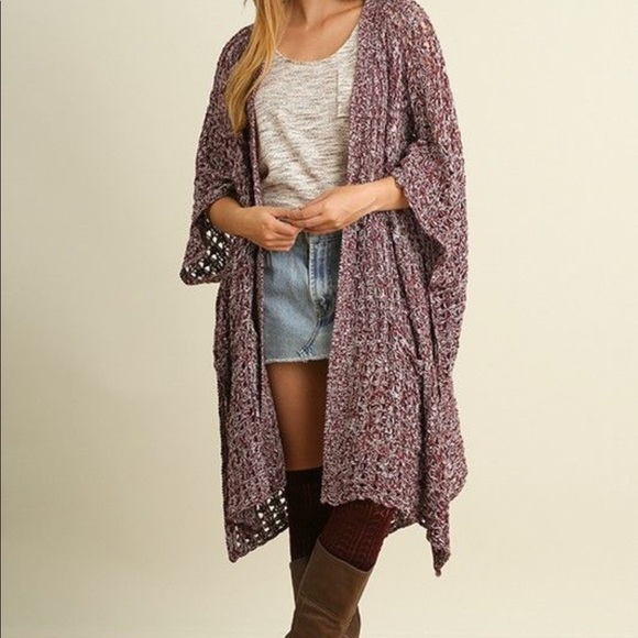 Sweaters - LAST Burgundy & White Knit Short Sleeved Cardigan